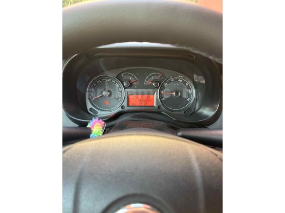 Sahibinden Fiat Linea 1.4 Fire Active 2010 Model 