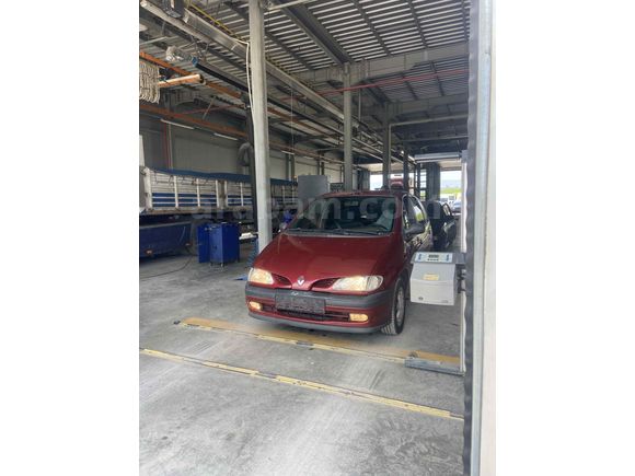 Sahibinden Renault Scenic 2.0 RXT 1999 Model 