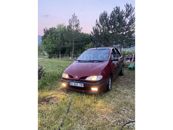 Sahibinden Renault Scenic 2.0 RXT 1999 Model 