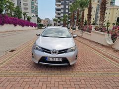 İLK Sahibinden Toyota Auris 1.4 D-4D Advance 2013 Model  56.000 km Gri