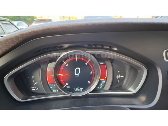 İlk Sahibinden Volvo V40 1.6 D Advance 2013 