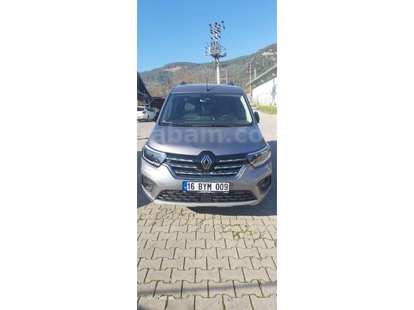 Sahibinden Renault Kangoo Multix 1.5 BluedCi Iconic 2025 Model