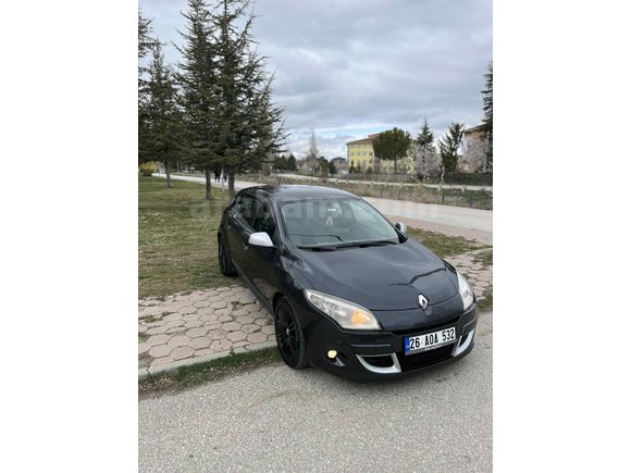Renault Megane 1.6 Expression 2009  173.000 km  -Fransız-6 İLERİ VİTES