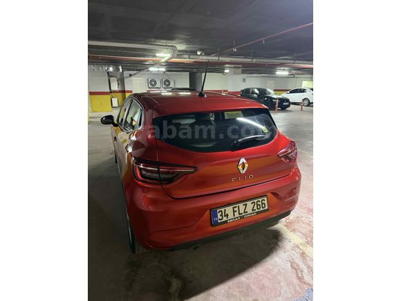 Sahibinden Renault Clio 1.0 TCe Joy 2022 Model 