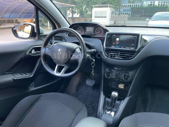 PEUGEOT 208 ACTİVE -CAM TAVAN-50.000 KM-HATASIZ