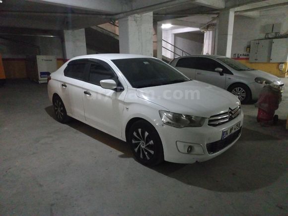 Sahibinden Citroen C-Elysée 1.6 HDi Attraction 2015 Model