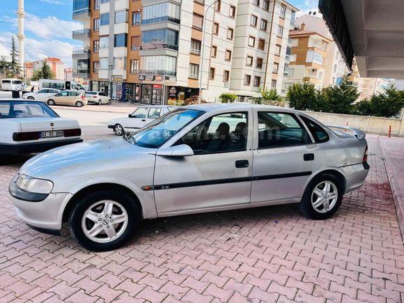 Sahibinden Opel Vectra 2.0 GLS 1997 Model 