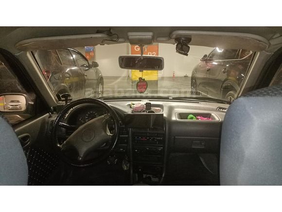 Sahibinden Suzuki Swift 1.3 GLX 2001 Model