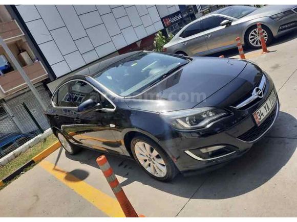 Değişensiz Düşük Km Full Paket Temiz Aile Aracı