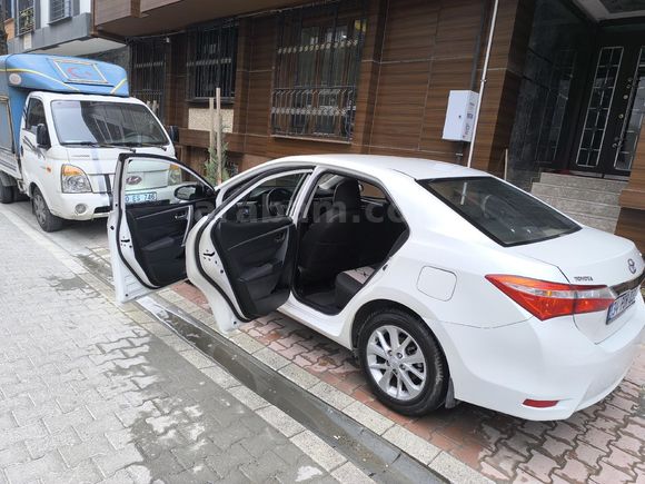 Sahibinden Toyota Corolla 1.4 D-4D Advance 2013 Model