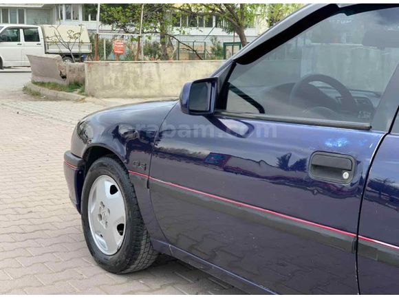 Sahibinden Opel Vectra 2.0 GLS 1996 Model 