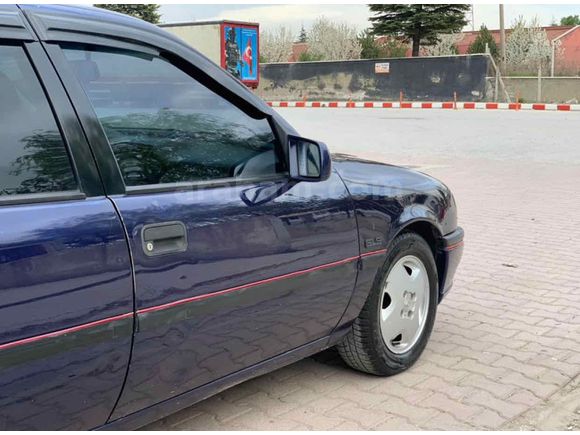 Sahibinden Opel Vectra 2.0 GLS 1996 Model 