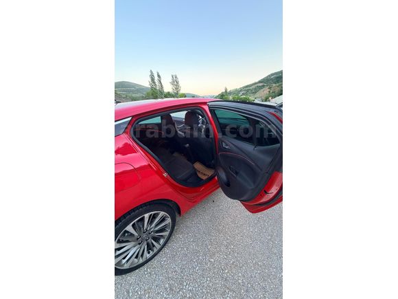 Sahibinden Opel Astra 1.4 T Dynamic 2016 Model  192.000 km