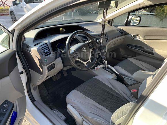 Sahibinden Honda Civic 1.6i VTEC Eco Elegance 2013 Model 