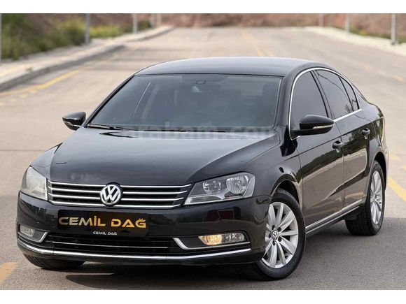  Volkswagen Passat 2.0 TDi BlueMotion Comfortline 2011 Model 