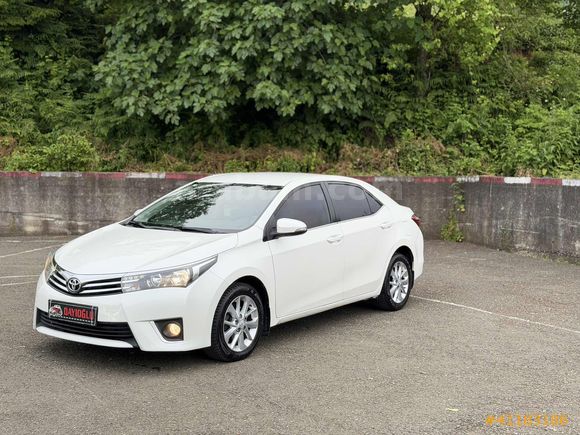 2015 COROLLA ADVANCE 1.6 MANUEL SERVİS BAKIMLI PIRIL PIRIL