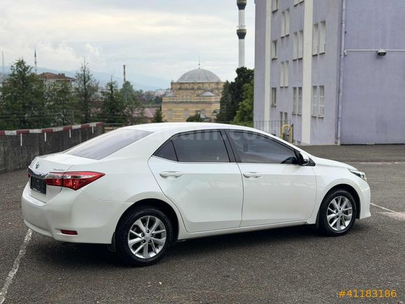 2015 COROLLA ADVANCE 1.6 MANUEL SERVİS BAKIMLI PIRIL PIRIL