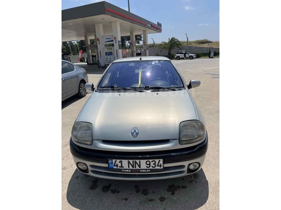 Acil Satılık!! Sahibinden Renault Clio 1.6 RXT 2000 Model 