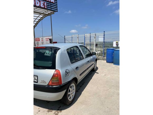 Acil Satılık!! Sahibinden Renault Clio 1.6 RXT 2000 Model 