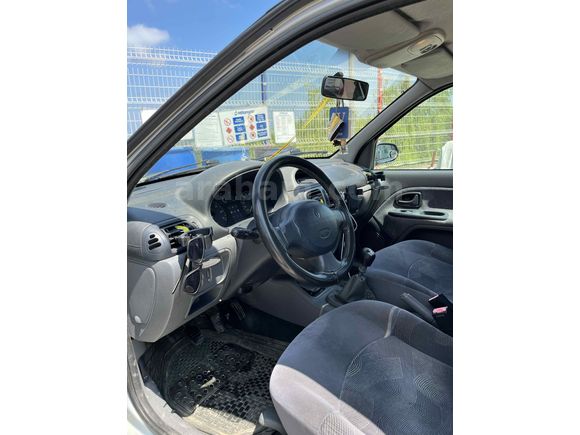 Acil Satılık!! Sahibinden Renault Clio 1.6 RXT 2000 Model 