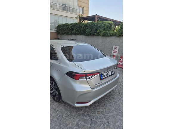 Sahibinden Toyota Corolla 1.5 Flame X-Pack 2025 Model
