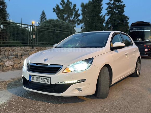 Sahibinden Peugeot 308 1.6 HDi Active 2017 Model  275.000 km Beyaz