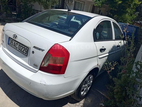 Sahibinden Hyundai Accent Era 1.5 CRDi Team 2010 Model