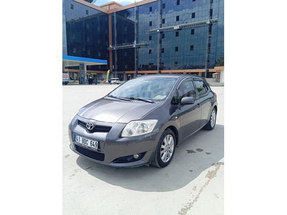 Sahibinden Toyota Auris 1.6 Elegant 2008 Model