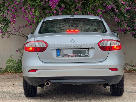Sahibinden Renault Fluence 1.5 dCi Dynamique 2012 Model 
