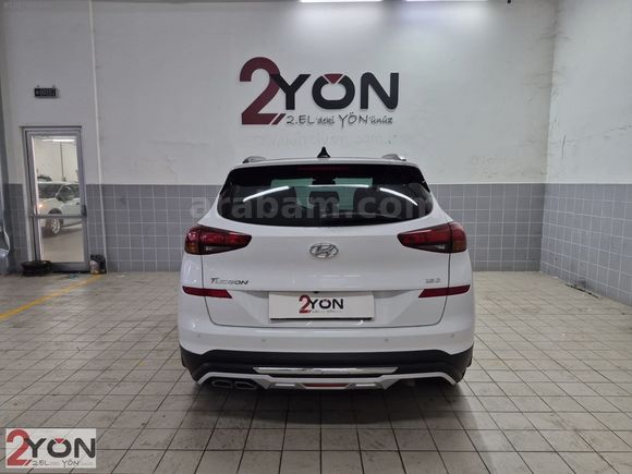 FİAT YÖN'DEN TUCSON 1.6 CRDİ STYLE DCT CAM TAVAN GERİ GÖRÜŞ ORJ.