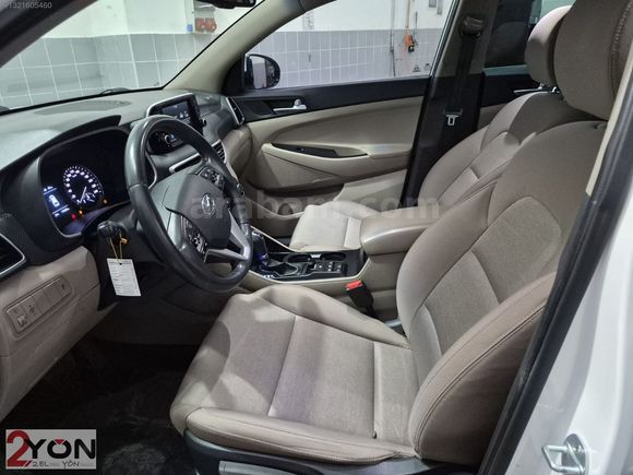 FİAT YÖN'DEN TUCSON 1.6 CRDİ STYLE DCT CAM TAVAN GERİ GÖRÜŞ ORJ.