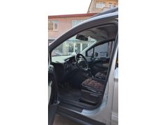 Sahibinden Ford Tourneo Courier 1.6 TDCi Journey Titanium 2015 Model