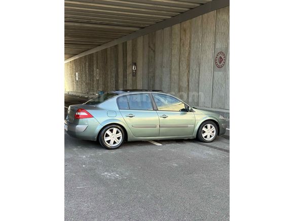 Galeriden Renault Megane 1.6 Dynamique 2004 Model Antalya