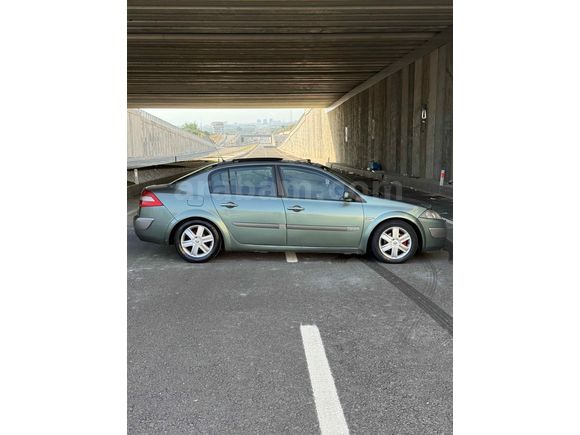 Galeriden Renault Megane 1.6 Dynamique 2004 Model Antalya