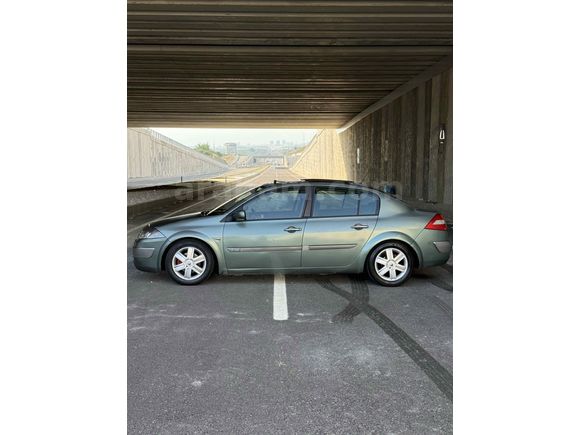 Galeriden Renault Megane 1.6 Dynamique 2004 Model Antalya