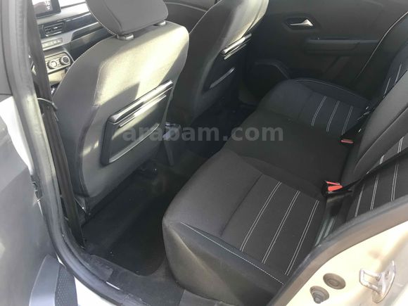 Sahibinden Renault Taliant 1.0 T Touch 2021 Model 