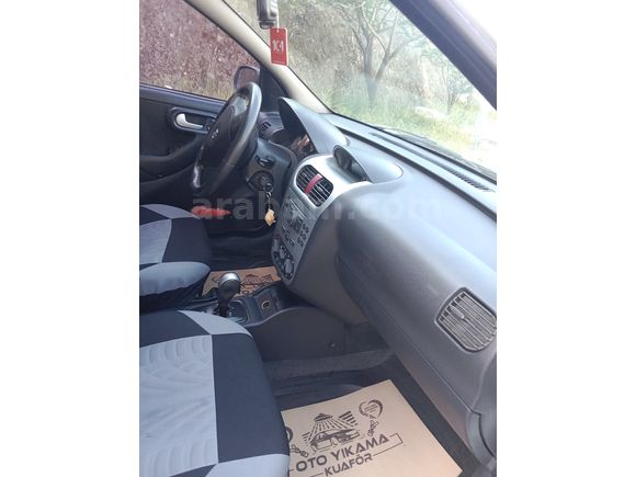 187000 KM Sahibinden Opel Corsa 1.2 Silverline 2006 Model 