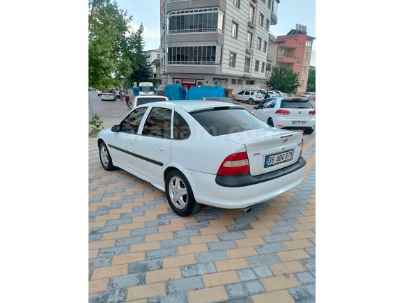 Sahibinden Opel Vectra 2.0 CD 1997 Model 