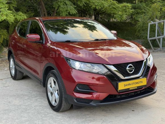 2020 MODEL HATASIZ BOYASIZ NİSSAN QASHQAİ 1.3 VİSİA