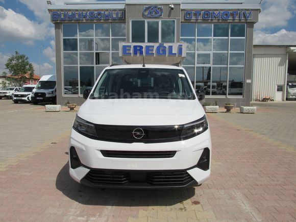 BÜYÜKSOYLU'DAN 2026 MODEL SIFIR OPEL COMBO 1.5 D ESENTİAL 130 HP