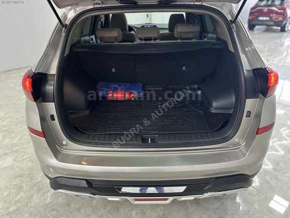 2019 TUSCON 1.6 CRDİ STYLE PLUS CAM TAVAN 84.000 KM HATASIZ