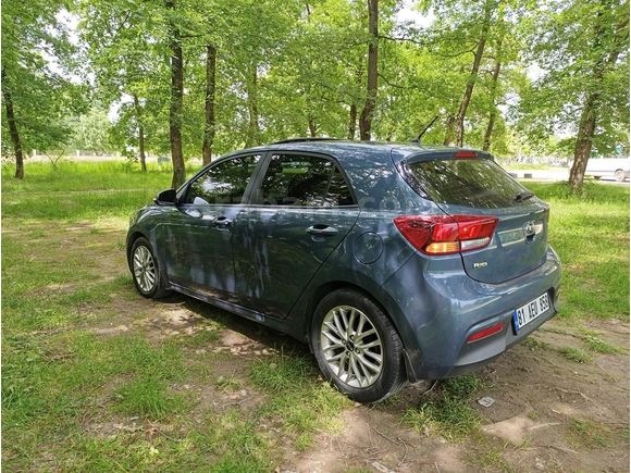 Sahibinden Kia Rio 1.4 WGT Elegance 2018 Model 