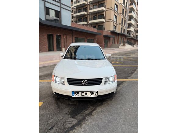 Sahibinden Volkswagen Passat 1.6 Comfortline 2000 Model Osmaniye