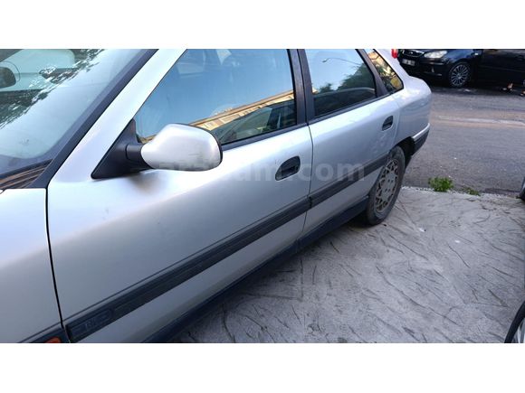 Sahibinden Renault Safrane 2.0 1994 Model