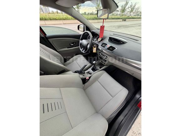 Sahibinden Renault Megane 1.6 Expression 2009 Model 