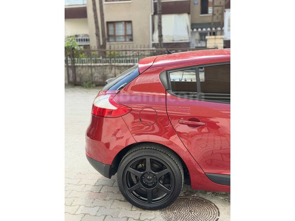 Sahibinden Renault Megane 1.6 Expression 2009 Model 