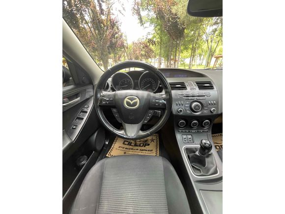 Sahibinden Mazda 3 1.6 Impressive 2012 Model 