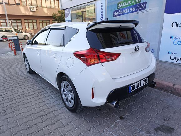 2015 Model Düşük km 1.6 Lpgli Toyota Auris