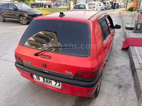 Sahibinden Renault Clio 1.4 RT 1997 Model