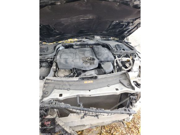 2021 model e 300 dizel 4 matik hurda belgeli